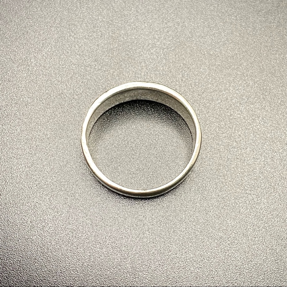 Vintage 925 Sterling Silver Southwestern Aztec Lizard Engraved Band Ring - Picture 10 of 16